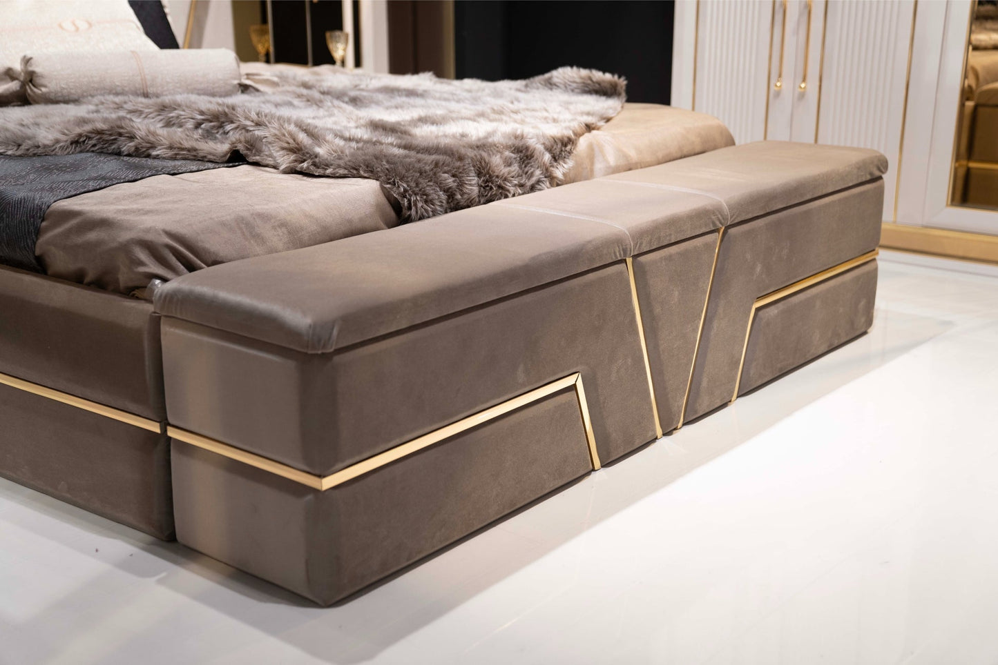 Molino Bed Set
