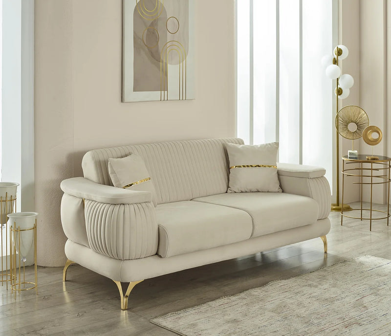 The Verona Loveseat