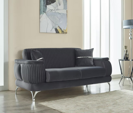 The Verona Loveseat
