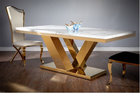 Spectacular Dining Table (Gold and Silver)